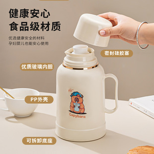 ��ͨ�D���ß�ˮƿ���ر����؉ظ��ֵ����ƿŮ���_ˮƿ������đ
