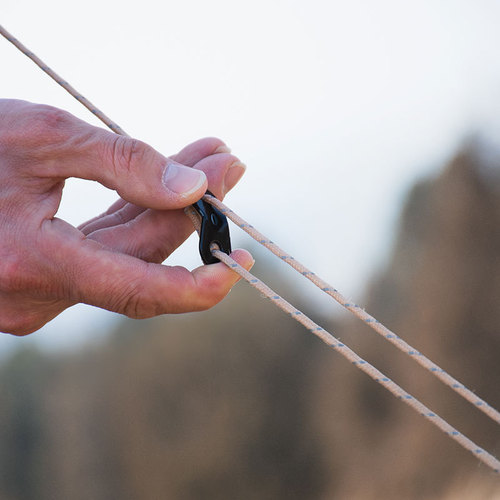 Outdoor tent aluminum alloy double hole rope buckle canopy anti-slip stop adjustment buckle camping accessories double eye wind rope buckle factory