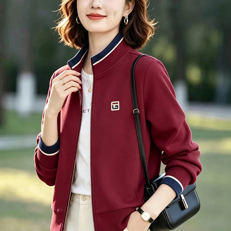 Women's baseball jacket, short style, 2026 new collection, suitable for spring and autumn, casual and sporty, designed to make middle-aged women look younger, with a zipper and cardigan style Women's baseball jacket, short style, 2026 new collection, suitable for spring and autumn, casual and sporty, designed to make middle-aged women look younger, with a zipper and cardigan style
