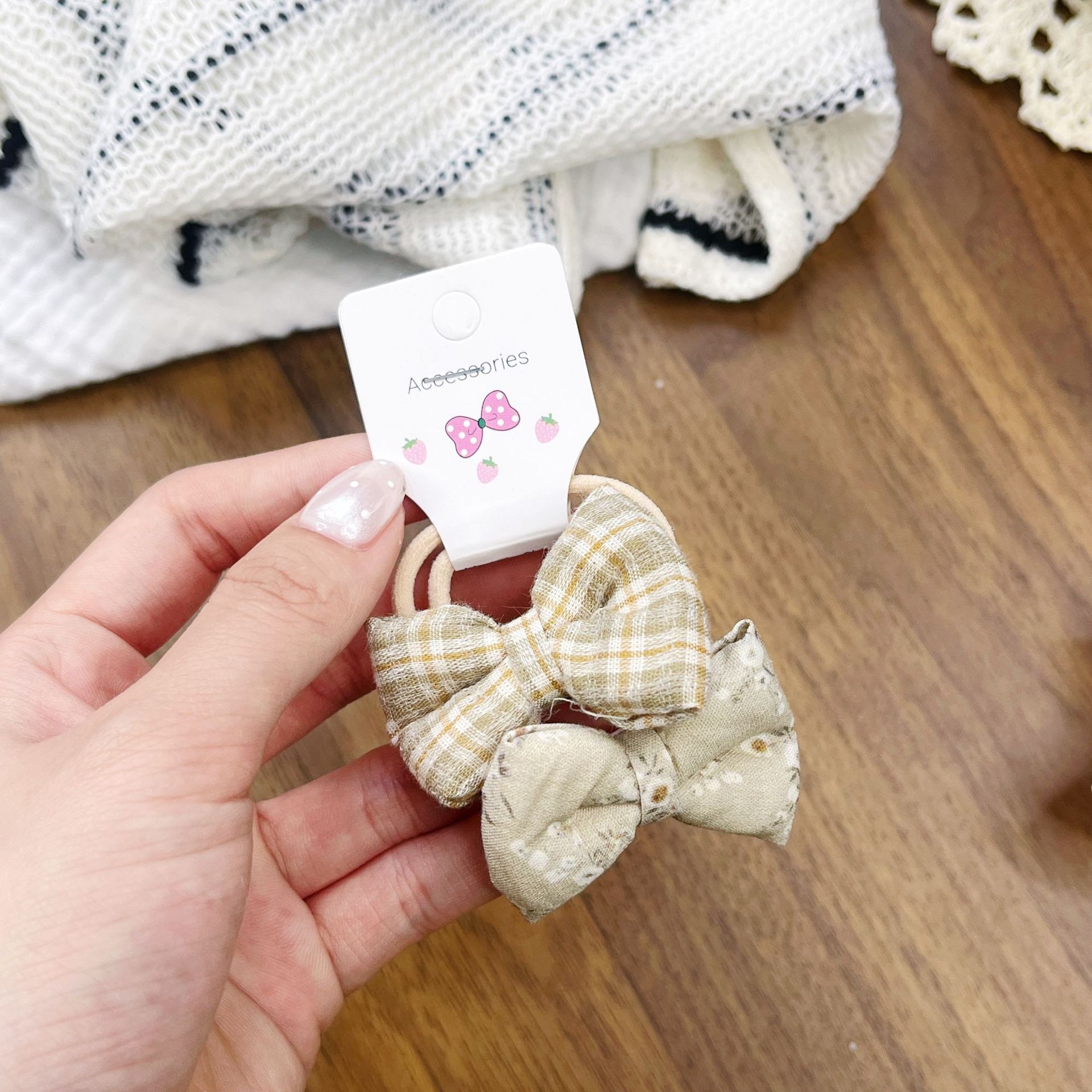 Tejido dulce coreano estricto tocado infantil flor triturada arco anillo de cabello temperamento cabello de niña pequeña joyería fresca para el cabello