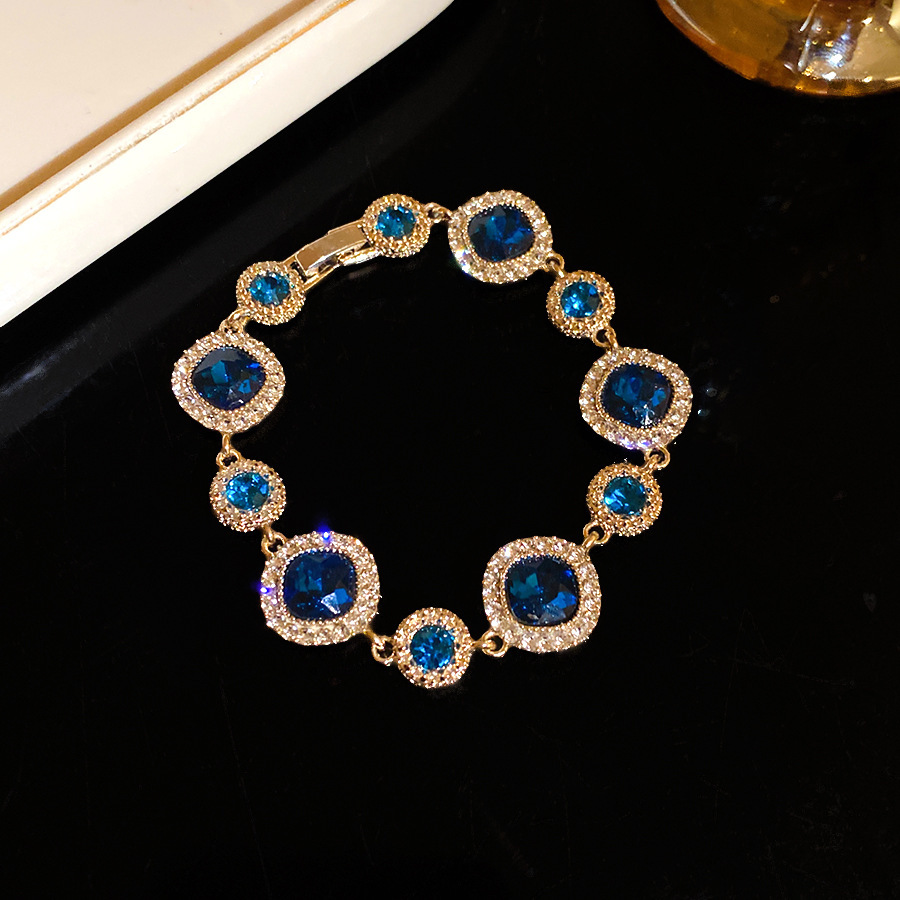 Medieval vintage diamantes geométricos pulsera de fijación pulsera de moda retro versátil pulsera ligera lujo de alta sensación joyas de mano mujeres image 12