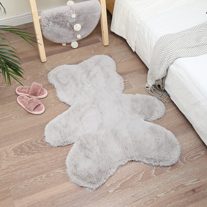 Katong – Car Carpet Plush Carpet Small - light-grey-bear-faux-rabbit-fur-3cm-hair-length-7090cm