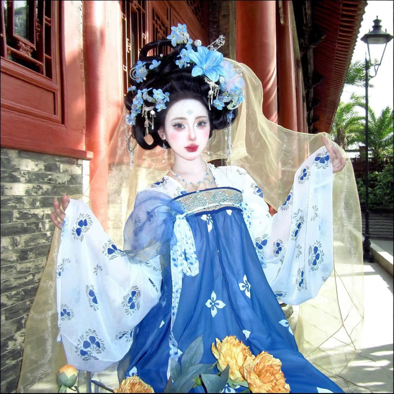 New Style Hanfu for Women, Chest-Length, Large-Sleeved Top and Skirt, Spring/Summer Style, Chinese Style, Light Blue Two-Piece Set, Floral Pattern, Small Tang Style