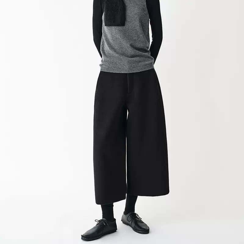 休闲双面呢亲肤立裁弧形8分裤2025冬季新款时髦休闲宽松裤子