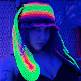 亚马逊跨境新品纯手工针织兔耳帽荧光炫酷时尚万圣节搞怪成人帽