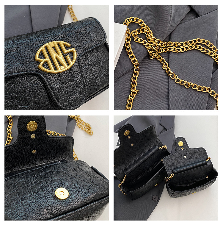 Torba na rame s lancem za žene s reljefnom teksturom moderna_voghion.com