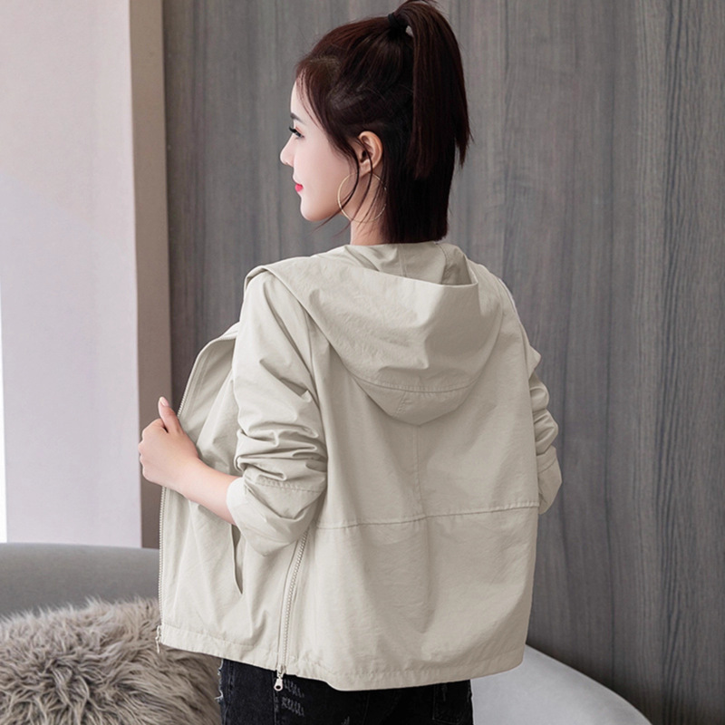 Women's Short Hooded Jacket for Spring and Autumn 2025, New Versatile Slim-Fit Long-Sleeve Jacket for Petite Women