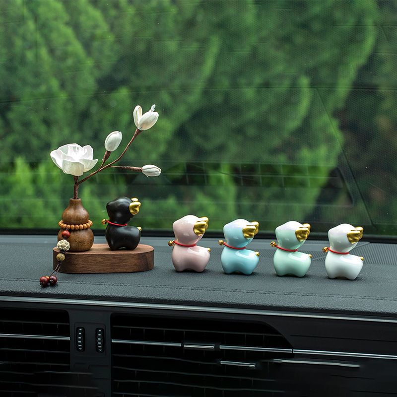 一路平安汽车摆件鹿车内饰品创意高档车载香薰中控台装饰品高级感