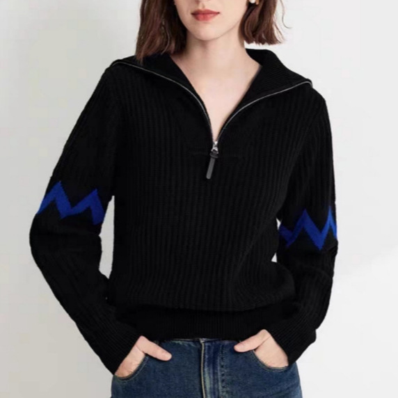 Demi-season knitted elegant sweater with zipper