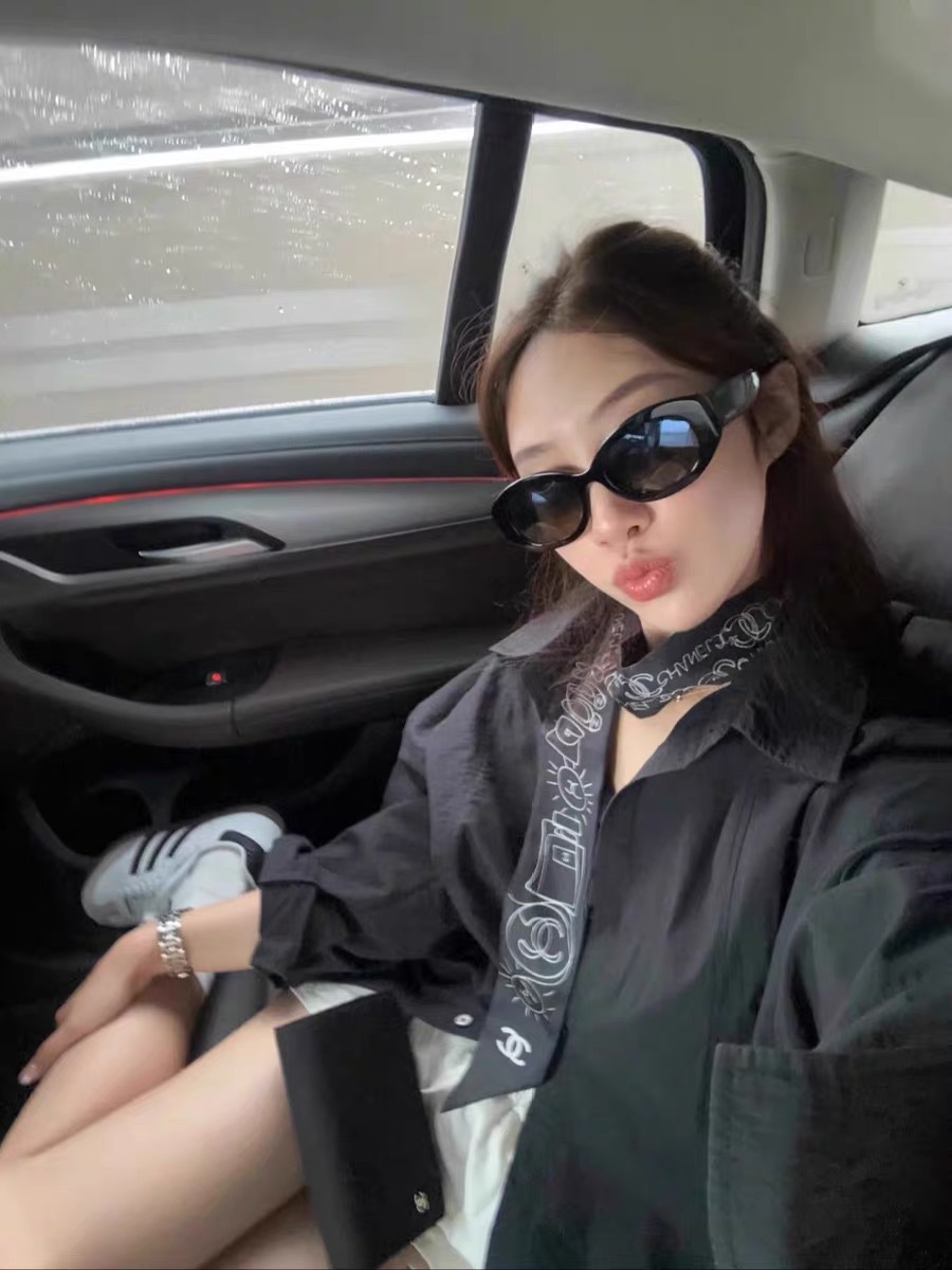 132DF6E88D6733215590F889E8C59C