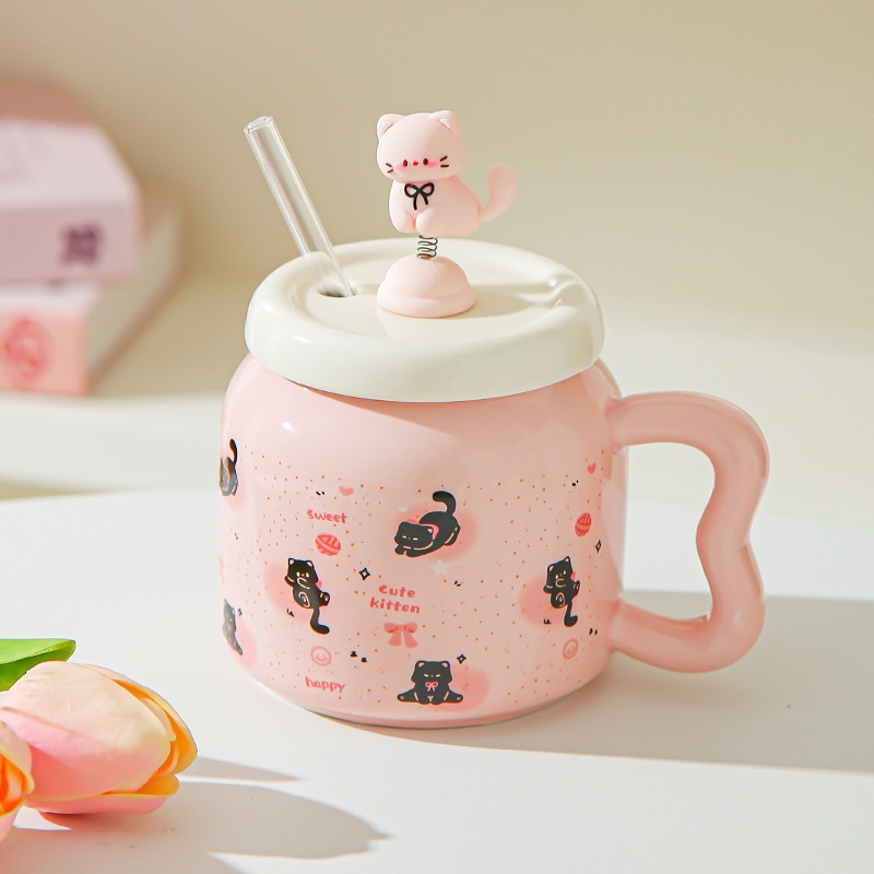 Suave y lindo gato cerámico taza de paja de dibujos animados taza de oficina femenina de alto valor con taza de pareja doméstica cubierta