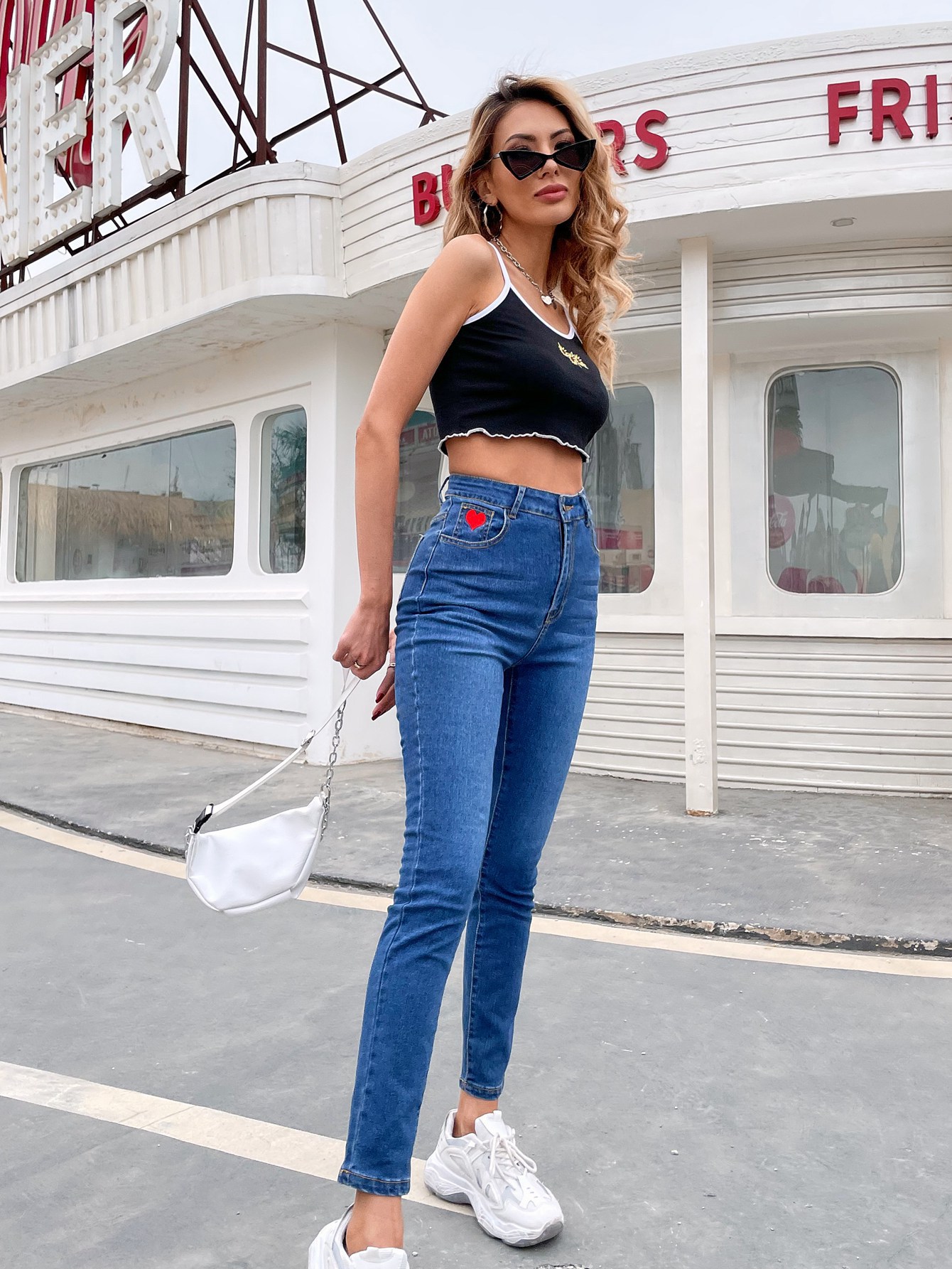 High-Waisted Slim-Fit Jeans NSJM113814