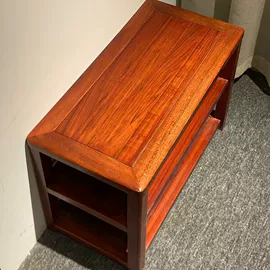 餐桌;桌类、茶几;实木床