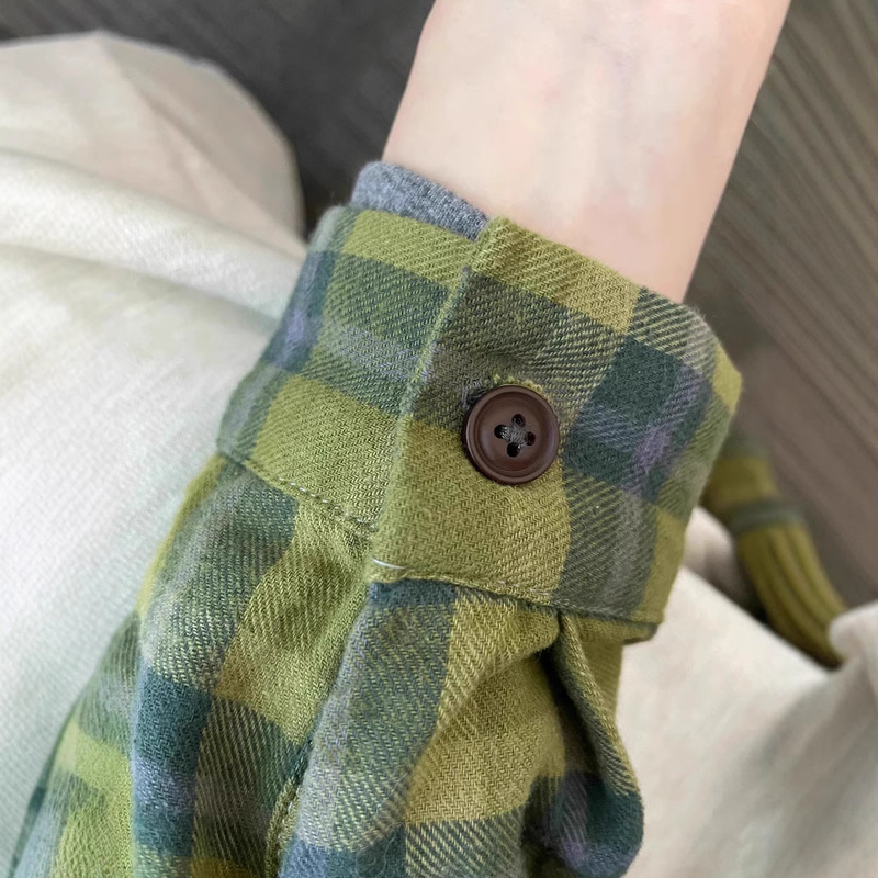 2025 Early Spring New Shirt Green Plaid Shirt Inner Design Niche Coat High-end Long-sleeved Top