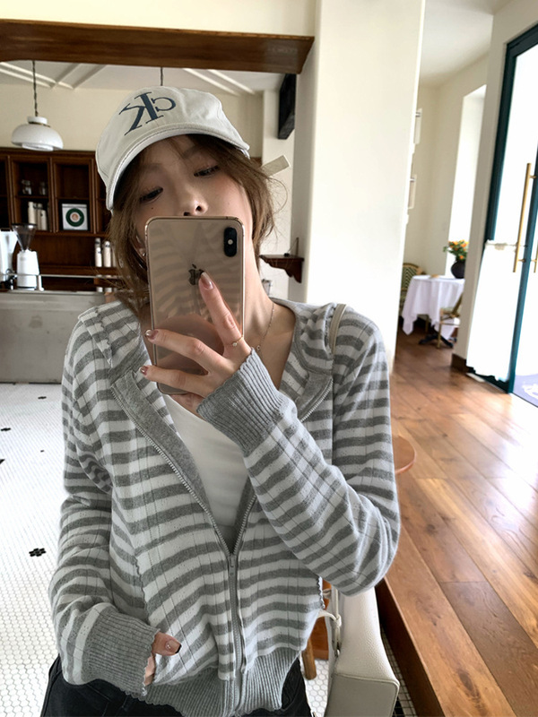 条纹连帽长袖针织衫外套女秋季新款韩系显瘦短款开衫上衣|undefined