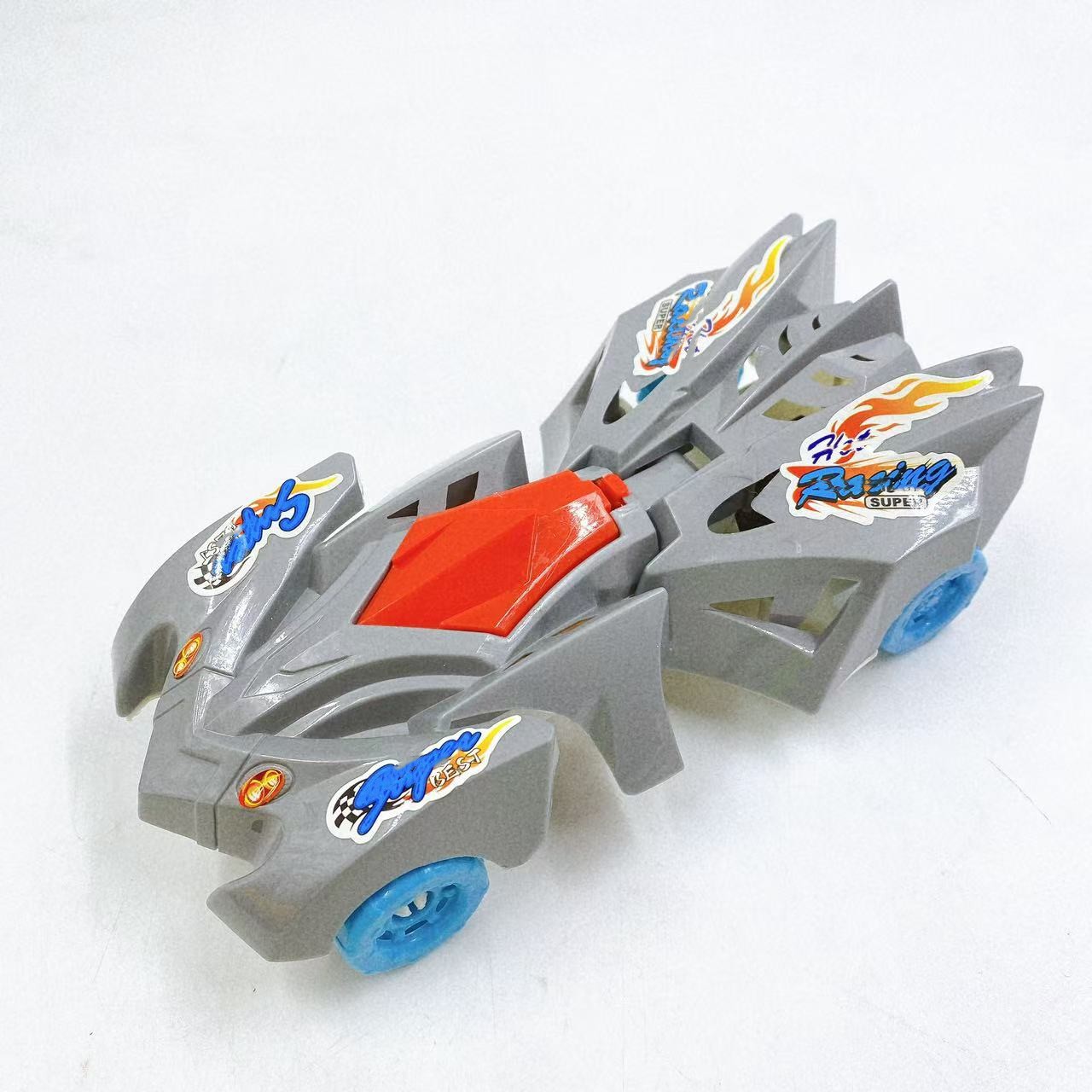 Juguetes de carreras de cable plegables deformables modelo de coche de color ferrule estand juguetes para niños al por mayor 2 yuanes