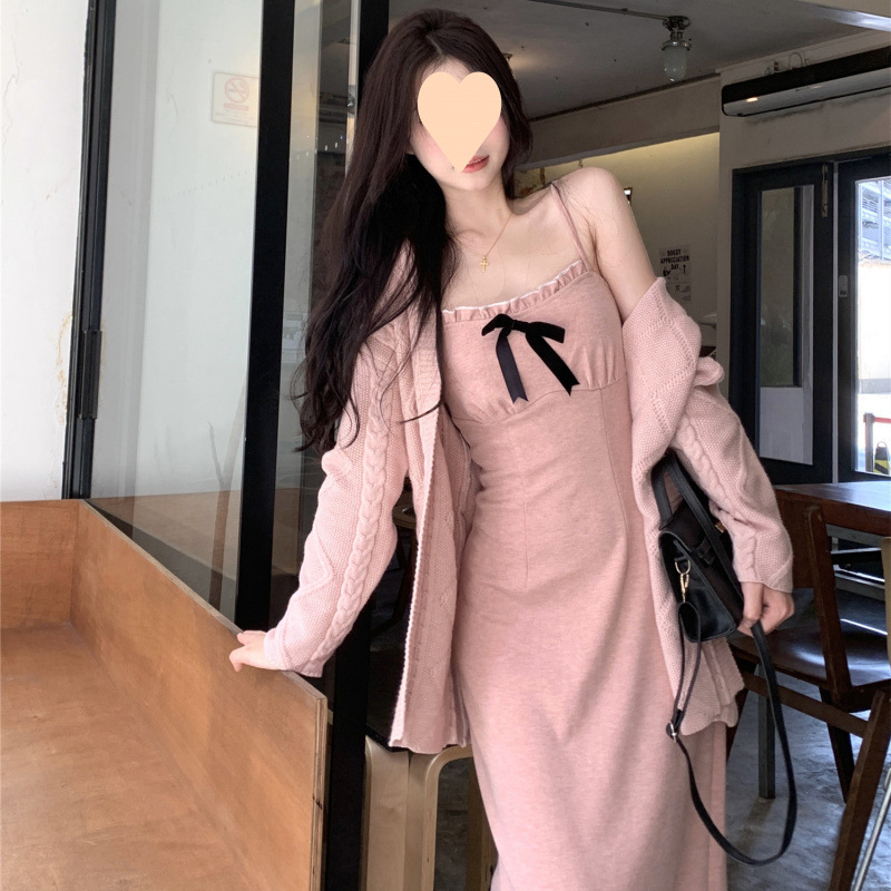 甜美蝴蝶結吊帶連衣裙女秋季新款長袖針織開衫純欲風長裙子兩件套