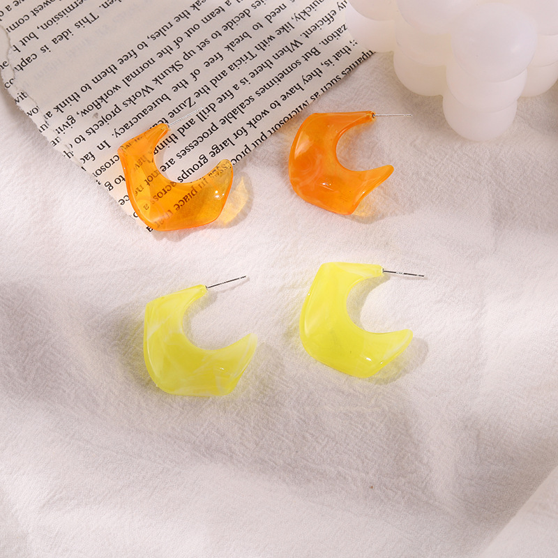 European And American Exquisite Creative Candy Stone Moon Shape Alloy Earrings display picture 5