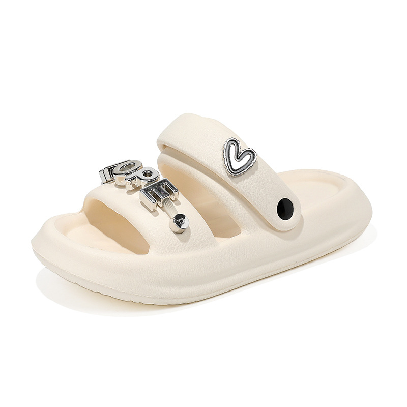 Sensación de mierda, pantuflas de una palabra, ropa exterior de verano para mujeres, suela gruesa, 2025 nuevo estilo, rojo neto, súper fuego, sandalias de diamantes de imitación de moda, en nombre del cabello