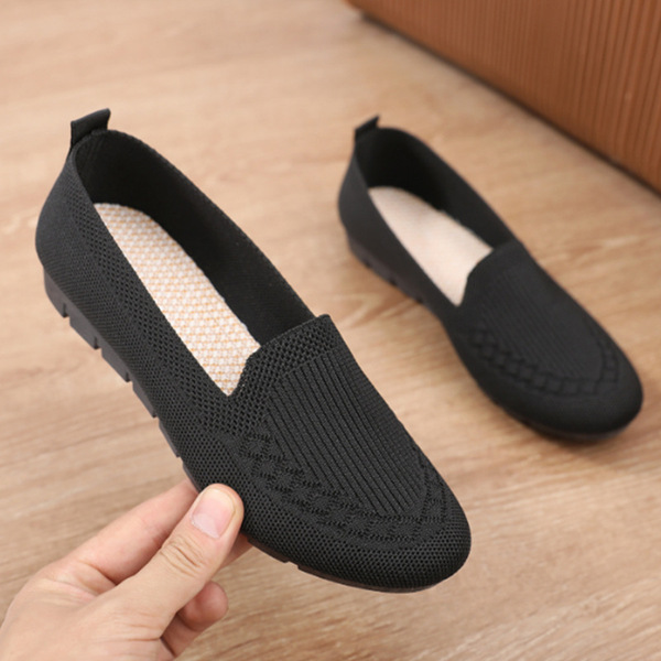 Cloth espadrilles for leisure