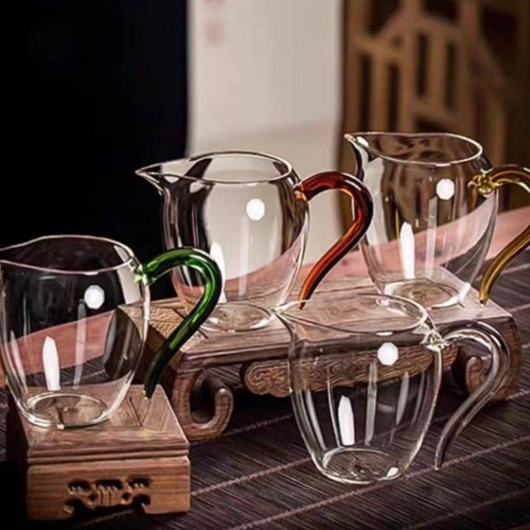 Fair Cup Glass Japanese High Borosilicate Heat-Resistant Thickened Handmade Curved Handle Kung Fu Tea Set Tea Divider Large Capacity New Model