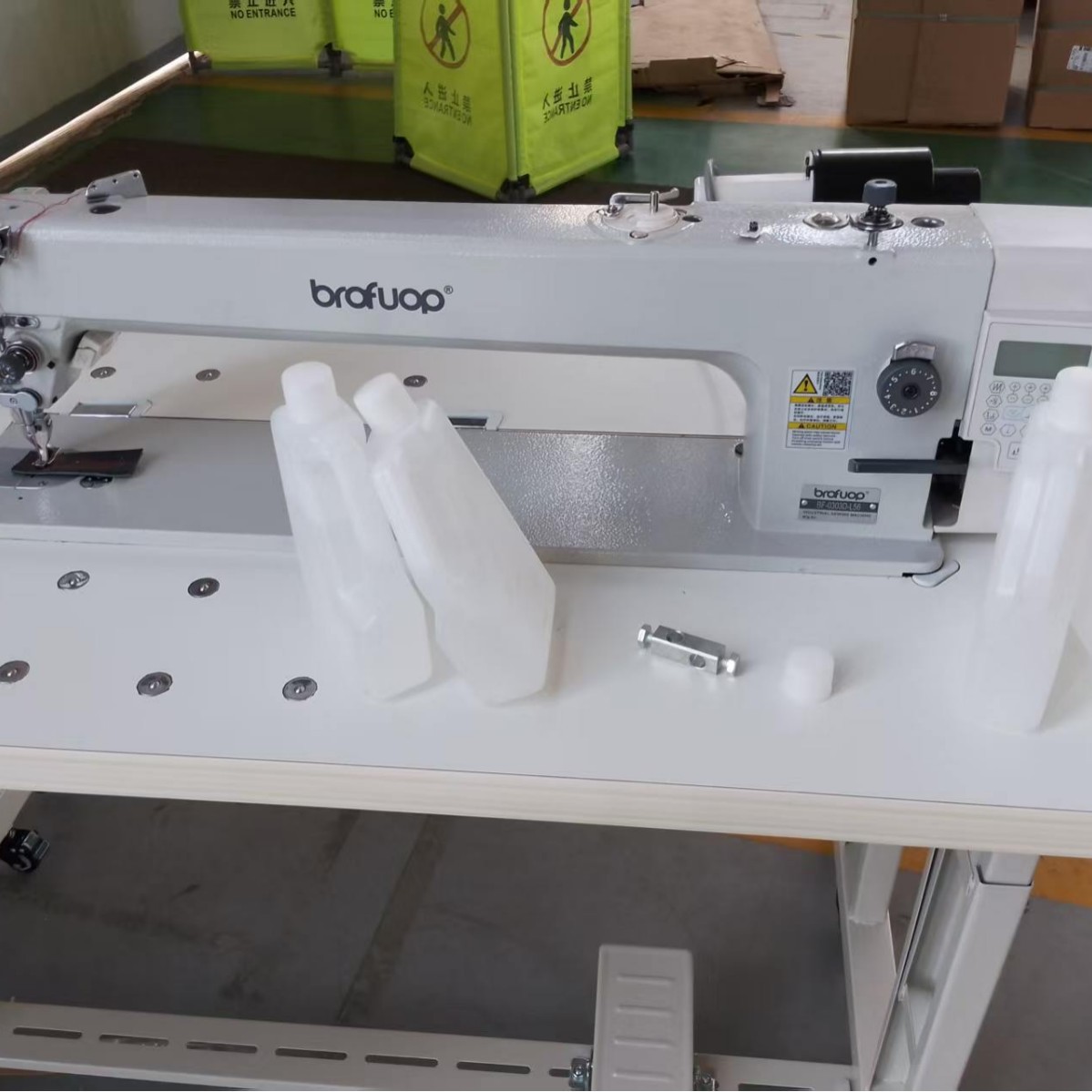 Nuevo equipo largo brazo grueso material síncrono máquina de coser de cuero máquina de coser industrial máquina gruesa especial