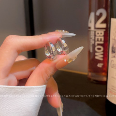 金属肌理质感小耳圈女冷淡风高级感气质耳环时尚小众设计百搭耳饰
