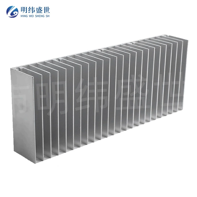 Радиатор 60x150x25 подходит для различных небольших печатных плат преобразователей постоянного тока/светодиодов/силовых ИС/триода