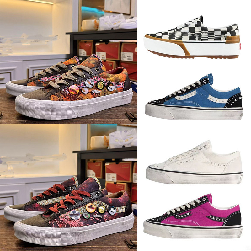 European and American Style Vintage Distressed Sneakers with Pearls and Rhinestones, Black and White Checkerboard Pattern, Thick-Soled Unisex Trendy Shoes, Platform Sneakers European and American Style Vintage Distressed Sneakers with Pearls and Rhinestones, Black and White Checkerboard Pattern, Thick-Soled Unisex Trendy Shoes, Platform Sneakers