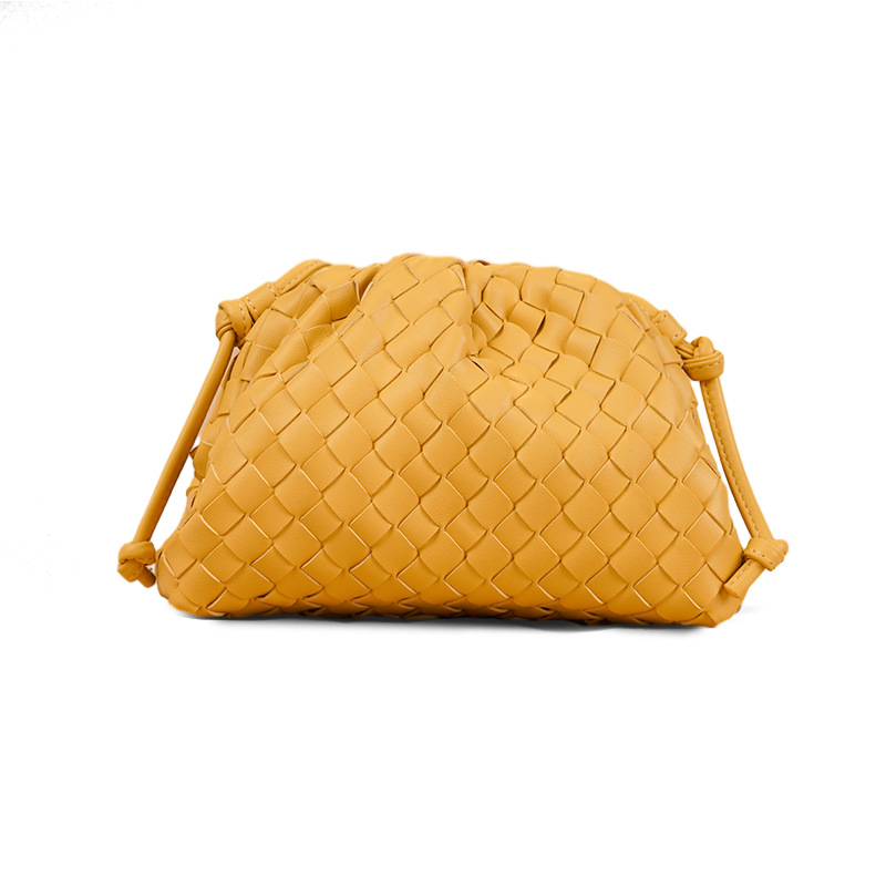 ins 超火云朵包包编织女包2023新款甜美时尚单肩斜挎手拿包饺子包