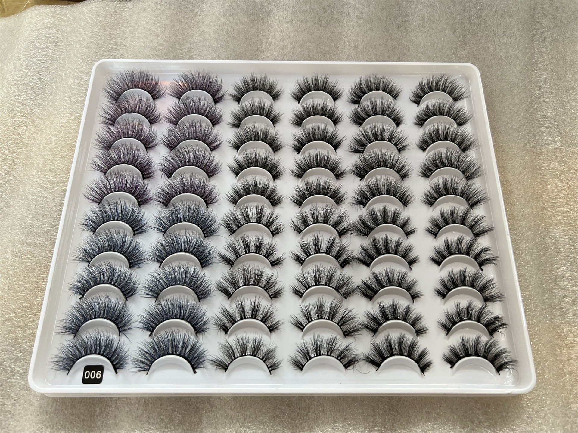 30 pares de comercio exterior Venta caliente mullido grueso imitación pelo de visón pelo de explosión europeo y americano rizado pestañas desordenadas