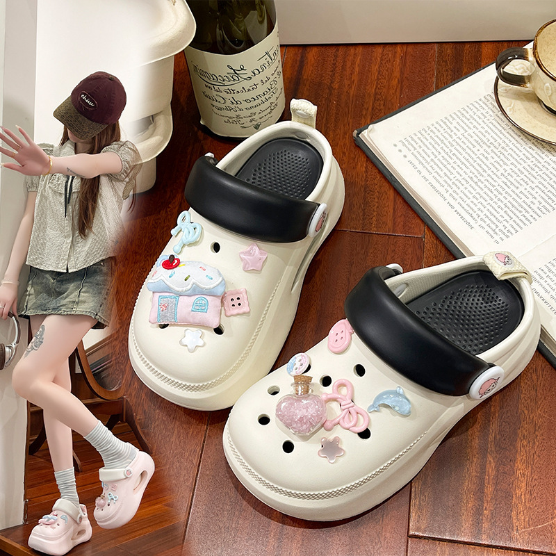 2026 Summer New Cartoon-Style Girly Clogs for Women, Eva Outdoor Fashion Versatile Closed-Toe Sandals for Women