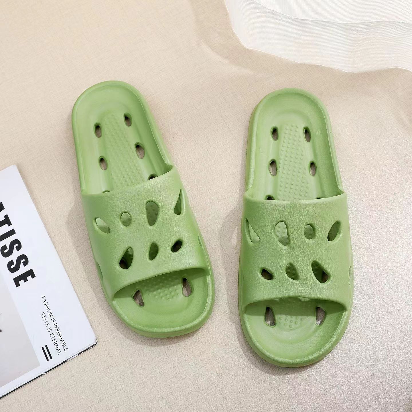 Material EVA casero zapatillas frías con fugas de agua pareja de verano mujer hombre baño de verano suela suave