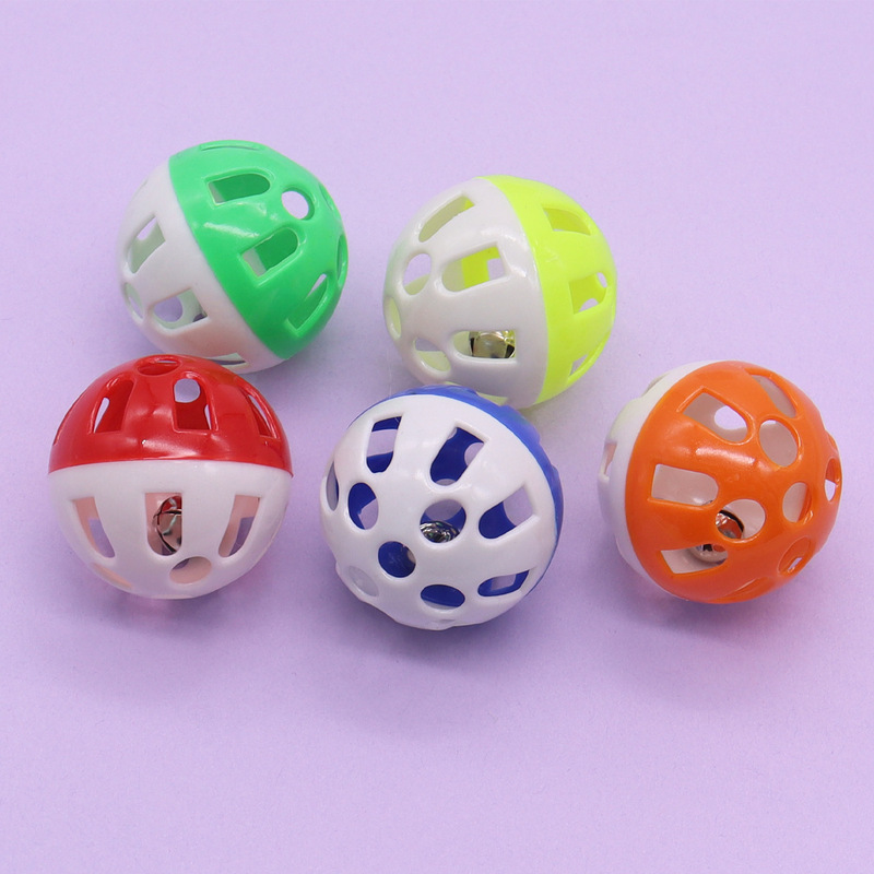 Pet cat boredom relief toys hollow bell ball sound cat toys from hi pet supplies cat toy ball wholesale