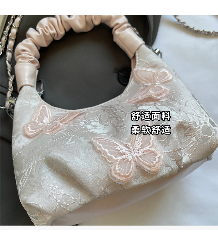 New Chinese-style embroidered bag for women, 2025 new summer commuting crossbody bag, niche ancient-style hand-held bucket bag undefined