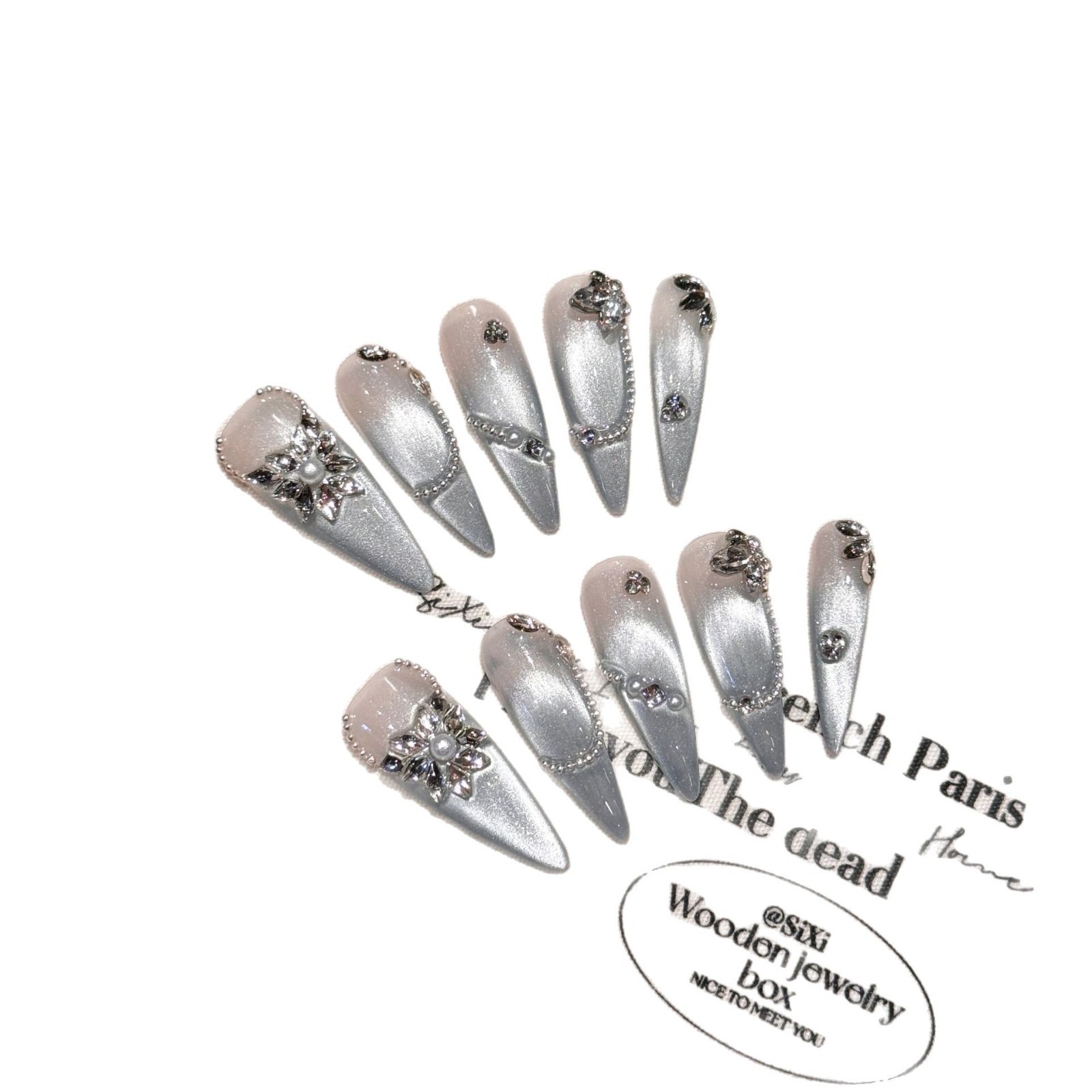 Armadura de vestir ojos de gato degradados plateados hechos a mano pura armadura de vestir hecha a mano clara y blanca