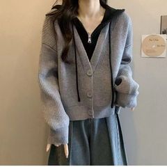今年流行短款连帽毛衣外套女早秋大码胖mm显瘦假两件针织开衫上衣