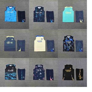 24-26�Р���������_���װ�ɭ�{����H�R�o�䱳���ļ���ѝ���b����