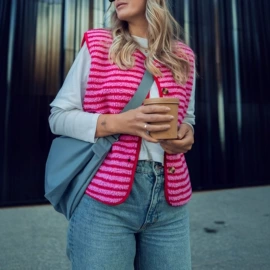 女式T恤;连衣裙;休闲裤