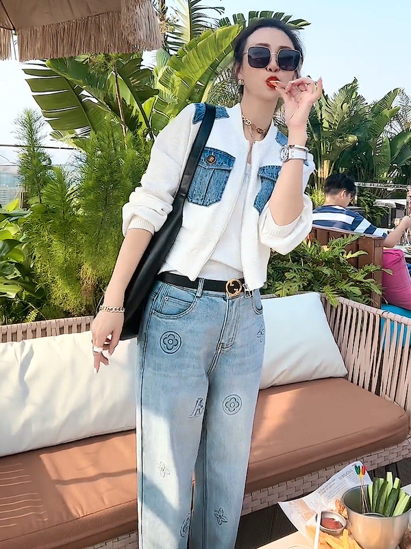 Sexy Short Sweatshirt Suit for Women, Spring and Autumn Cardigan Top, Two-Piece Set of Jeans to Wear with a Complete Set