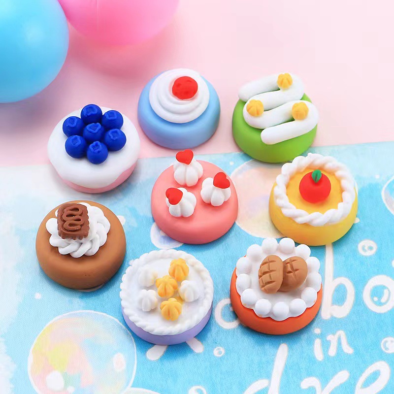 Nueva tridimensional decoración de la torta de frutas al por mayor DIY creativo teléfono caso accesorios resina crema pegamento horquilla refrigerador pegatina