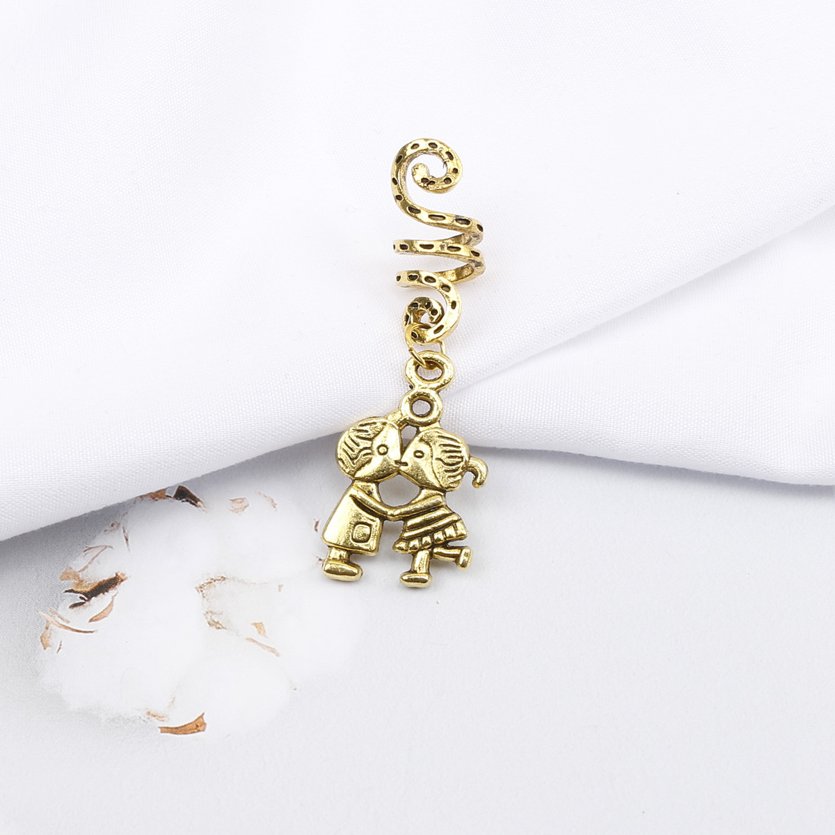 Europa y América sucia trenza hebilla de pelo hip hop aleación espiral accesorios para el cabello colgante de mariposa anillo de pelo de moda chica fresca trenzado accesorios para el cabello anillo de pelo