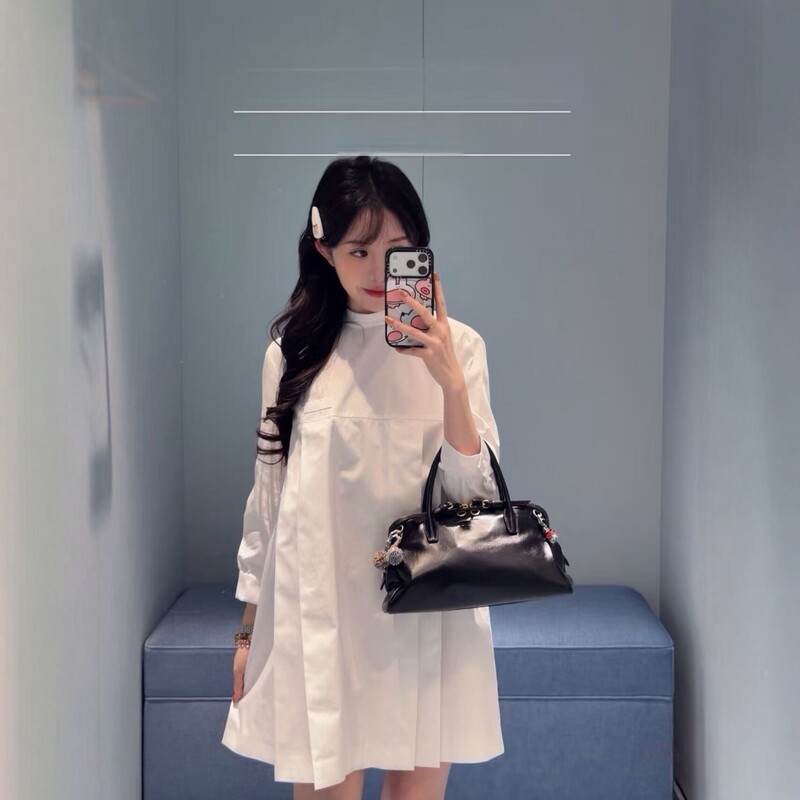 Miu Series 2026 Spring and Summer New White Sleeveless Tank Dress, Simple A-Line Dress, Elegant and Versatile Short Dress for Work