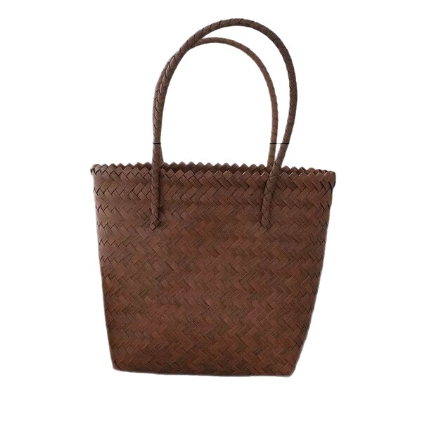 Fashionable woven purse