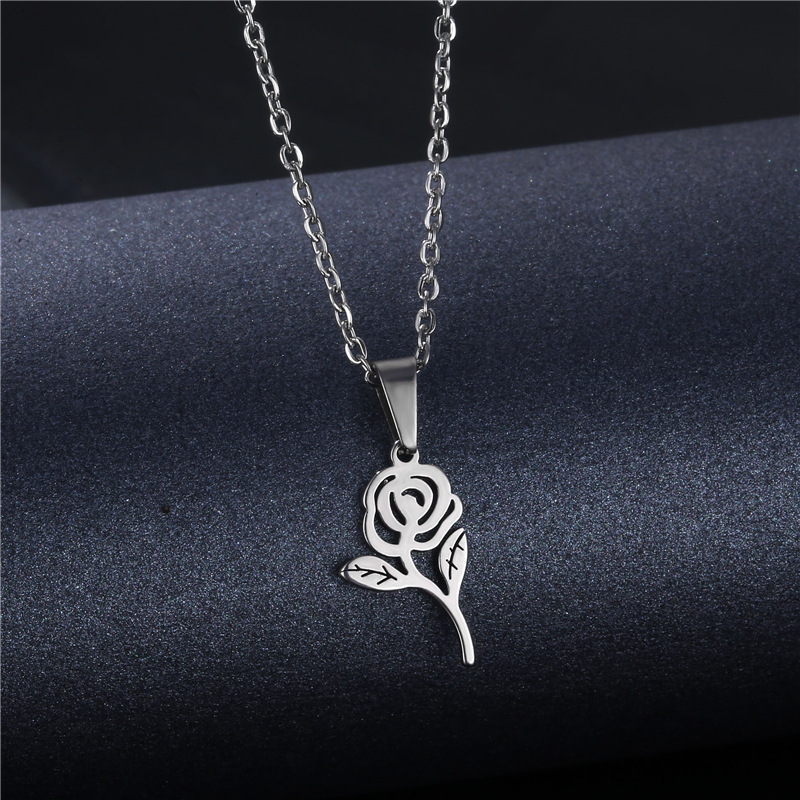 Wholesale Jewelry Stainless Steel Hollow Geometric Tag Necklace Nihaojewelry display picture 39