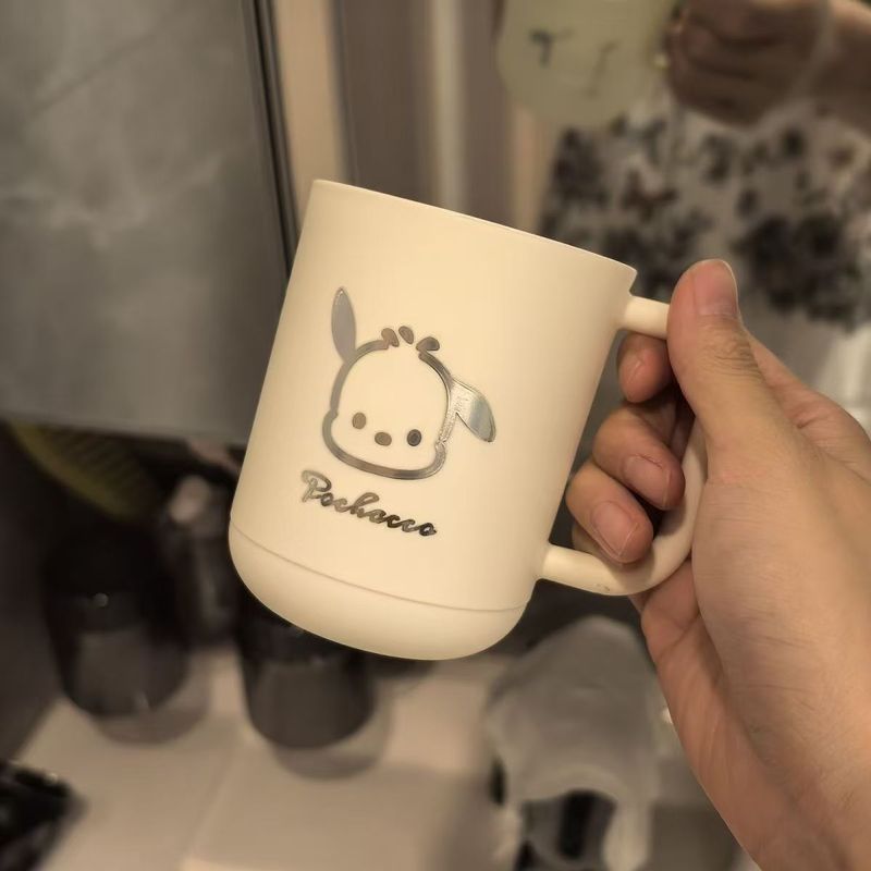 子猫と子犬の洗浄と歯磨きカップインスタイル学生寮漫画スタイルカップルプラスチック家庭用歯磨きとマウスウォッシュカップ|undefined