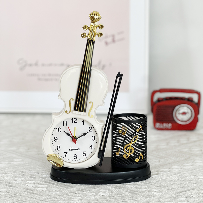 White violin, pens holder