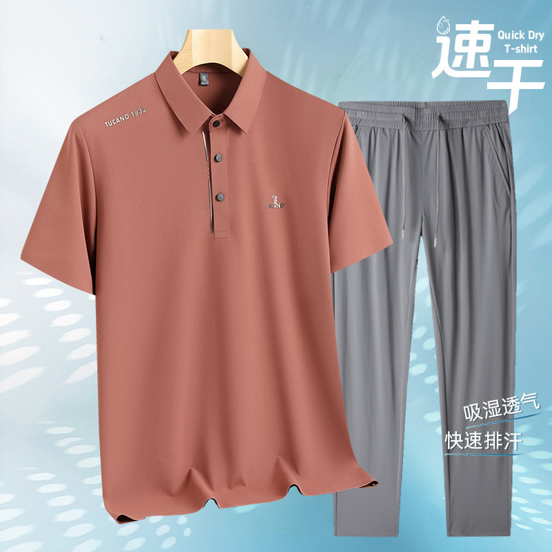 キツツキ夏アイスシルクシームレススーツメンズ半袖 Tシャツカジュアルパンツ 2025 新しいお父さんツーピースセット|undefined