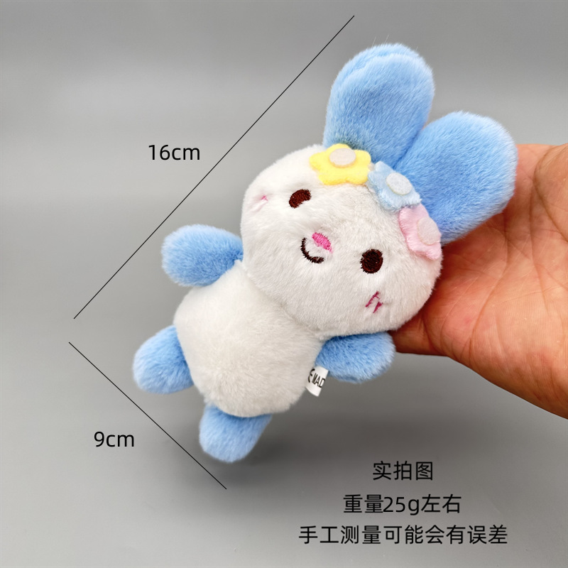 Muñecas de peluche de color contrastante conejo adorable oso muñeca colgante bolsa de ropa accesorios regalos al por mayor