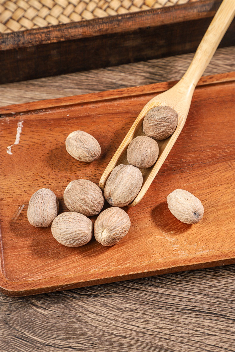 Nutmeg Rou Kou 肉蔻 Whole Dried Spice Culinary Herb 500g Bulk Bag specifications